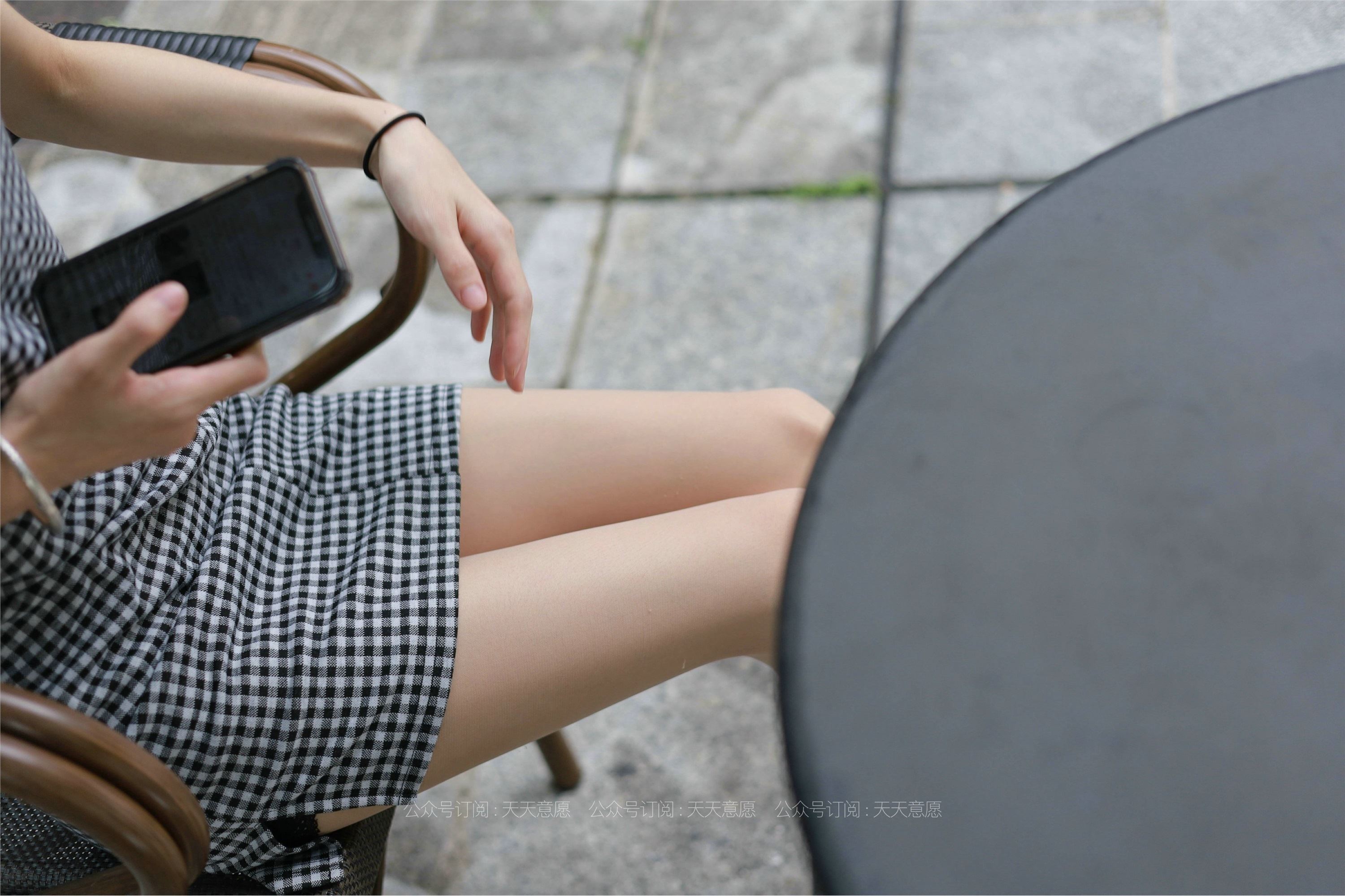 IESS异思趣向  2021.07.22 丝享家867：小六《格子连衣裙》